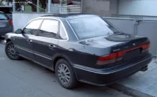 1990 Mitsubishi Sigma 3.0 V6 (205 bg) Automatic 3