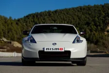 2012 Nissan 370Z Nismo 3.7 V6 (344 bg) 1