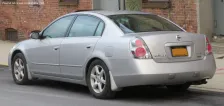 2002 Nissan Altima 2.5 i 16V (175 bg) Automatic 4