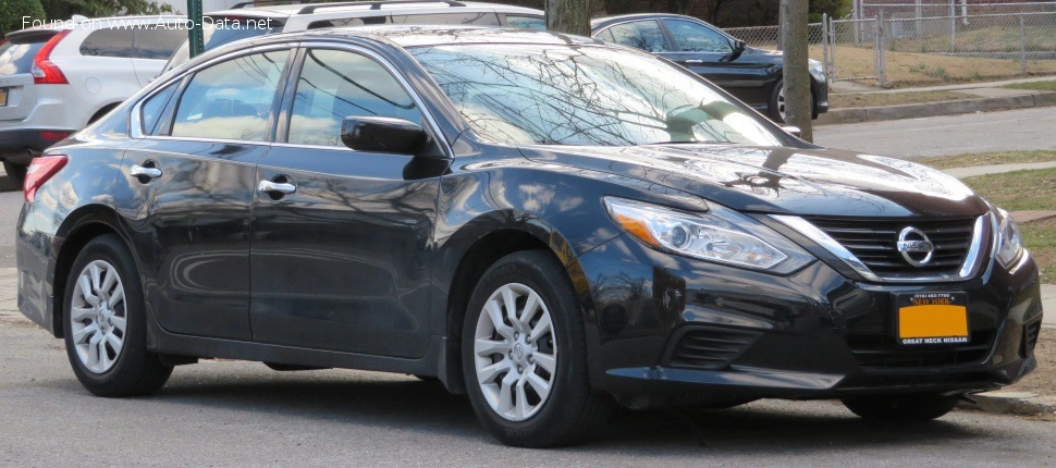 Nissan Altima Altima V (facelift 2016)
