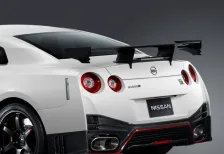 2010 Nissan GT-R Nismo 3.8 V6 (600 bg) AWD DCT 5