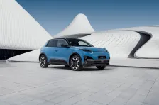 2025 Nissan Micra 52 kWh (150 bg) Electric Extended Range 3