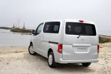 2010 Nissan NV200 1.5 dCi (90 bg) 7 Seat 2
