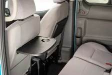 2013 Nissan NV200 40 kWh (109 bg) 8