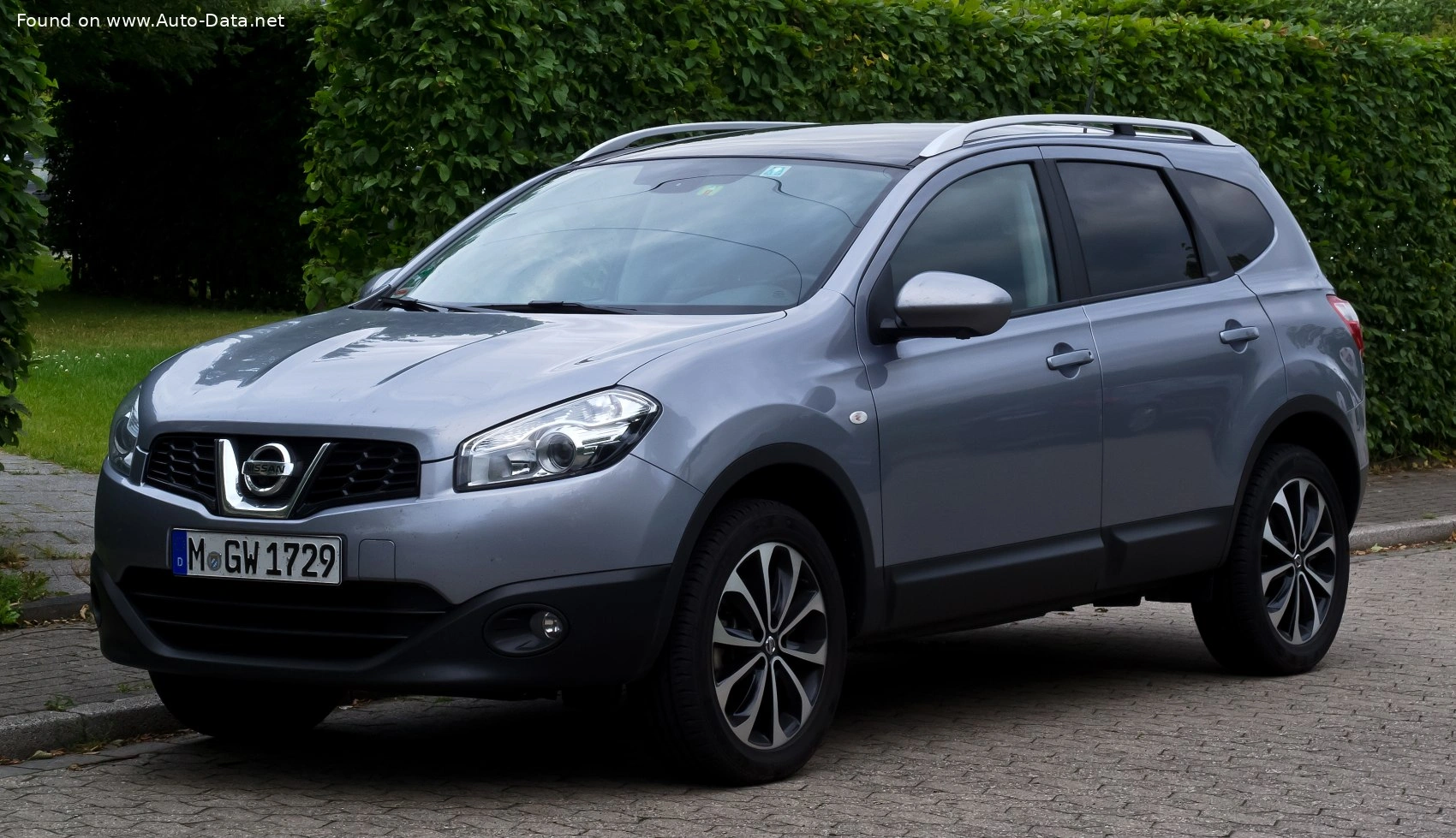 Nissan Qashqai Qashqai+2 I (NJ10, facelift 2010)