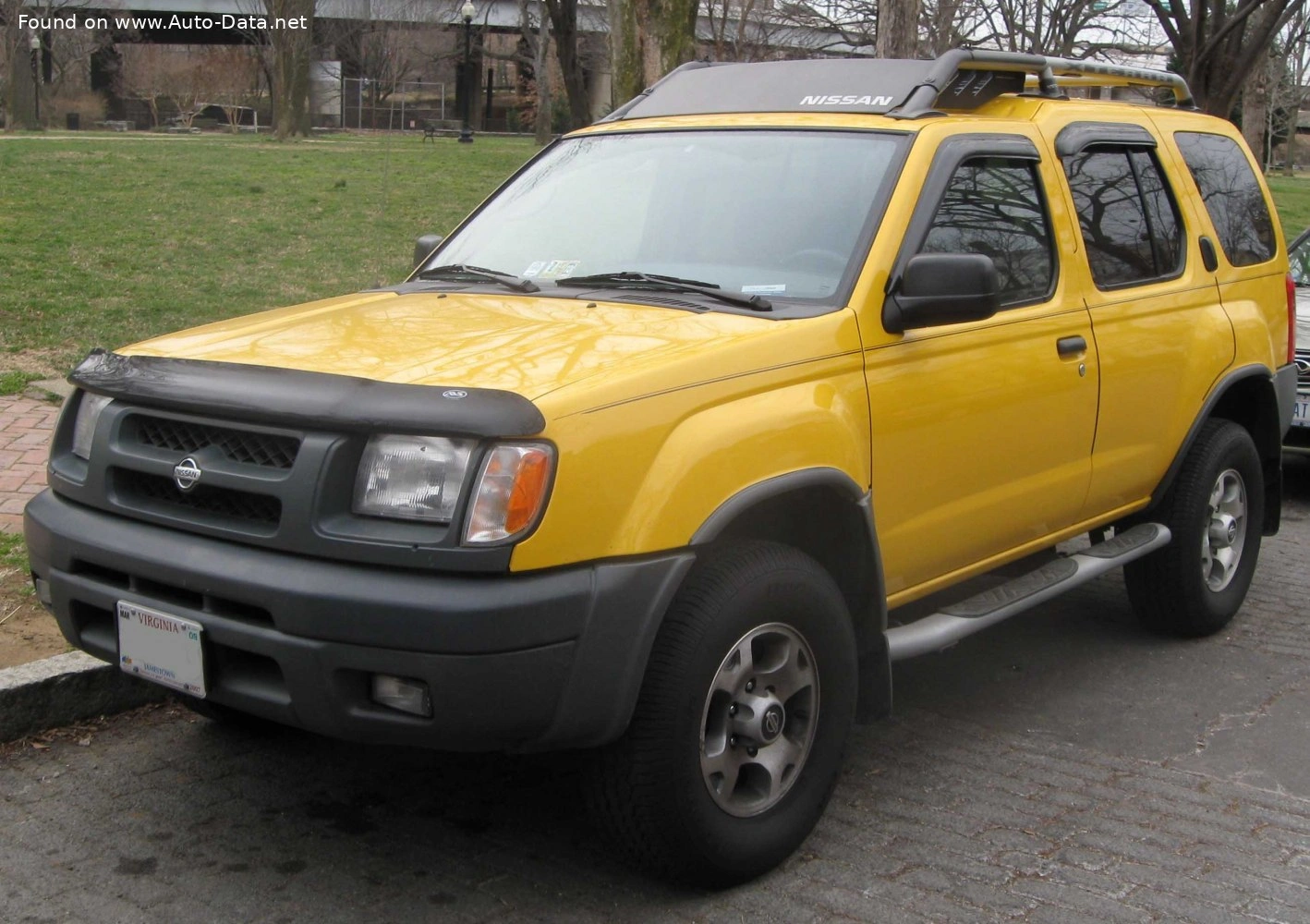 2000 Nissan Xterra 3.3 i V6 (170 bg) 4WD Automatic
