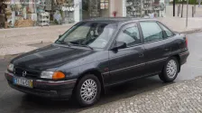 Opel 1.8i (90 bg) Automatic (1991)