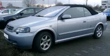 2001 Opel Astra 2.2 Ecotec 16V (147 bg) Automatic 3