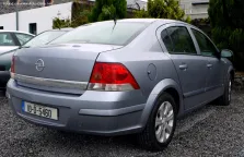2007 Opel Astra 1.6i 16V (115 bg) Automatic 3
