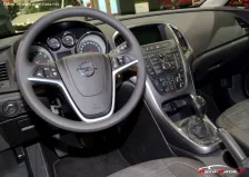 Opel 1.6 (115 bg) Automatic (2012)