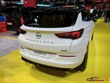 2021 Opel Grandland GSe 1.6i Turbo (300 bg) Plug-in Hybrid4 AWD Automatic 3