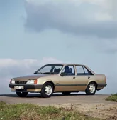 1982 Opel Rekord 2.0 S (98 bg) 2