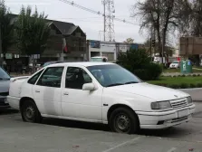 Opel 2.0i (115 bg) Automatic (1988)