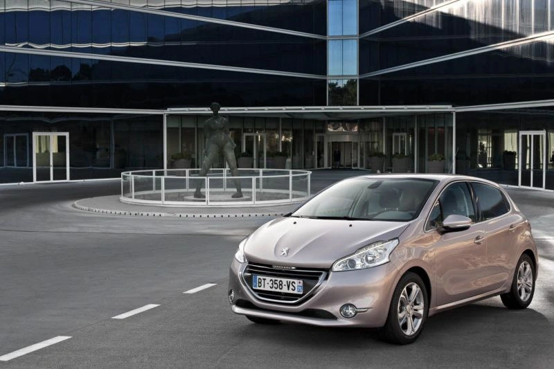 2012 Peugeot 208 1.6 e-HDi (115 bg) FAP STT