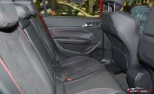 2013 Peugeot 308 GT 1.6 THP (205 bg) 7