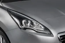 2013 Peugeot 5008 1.6 THP (156 bg) 7 Seat 6