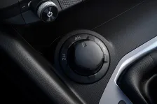 2020 Peugeot Landtrek 1.9d (150 bg) 7