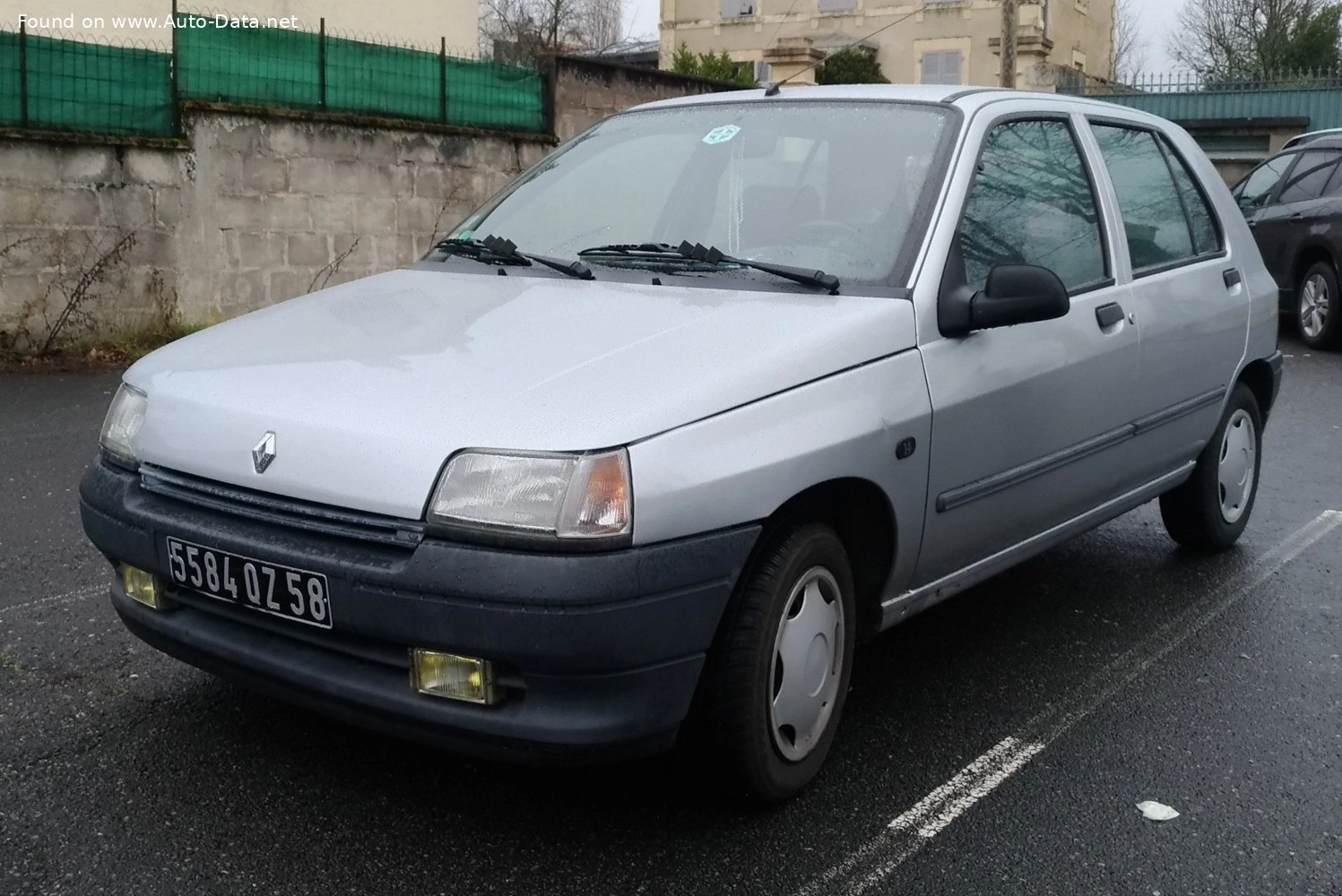 1990 Renault Clio 1.4 i RT (75 bg)