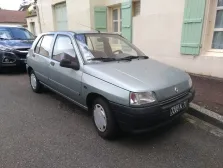 1990 Renault Clio 1.8 i (88 bg) 3