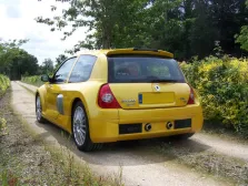 2000 Renault Clio 3.0 V6 (226 bg) 4