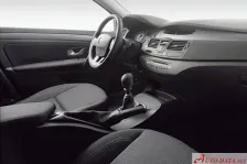 2007 Renault Laguna 1.6 16V (110 bg) 8