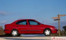 1996 Renault Megane 1.6 e (75 bg) 3