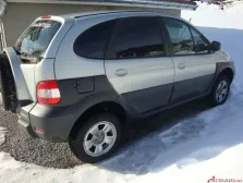 2000 Renault Scenic 2.0 i (140 bg) 6