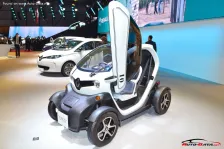 2012 Renault Twizy 6.1 kWh (17 bg) 2