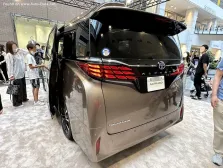 2023 Toyota Alphard 2.5 (190 bg) Hybrid E-Four e-CVT 2