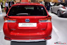 2015 Toyota Auris 1.8 (136 bg) Hybrid e-CVT 4