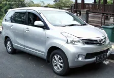 2011 Toyota Avanza 1.3 (92 bg) Automatic 1