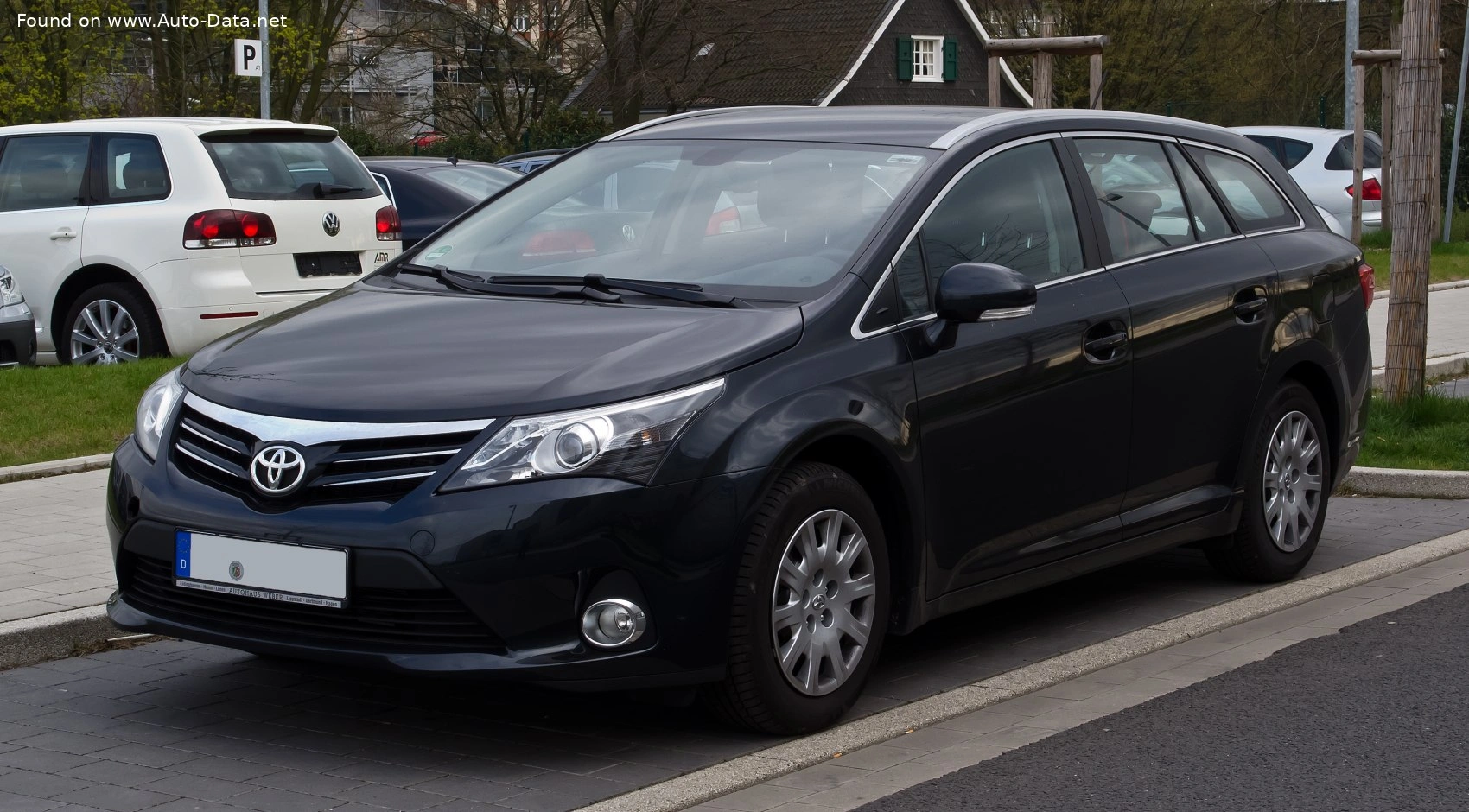 2012 Toyota Avensis 1.8 Valvematic (147 bg) Multidrive S