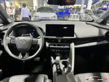 2023 Toyota C-HR 1.8 (140 bg) Hybrid e-CVT 8