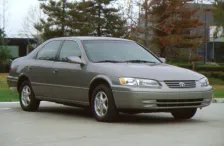 1996 Toyota Camry Sport 2.2 (128 bg) Automatic 7
