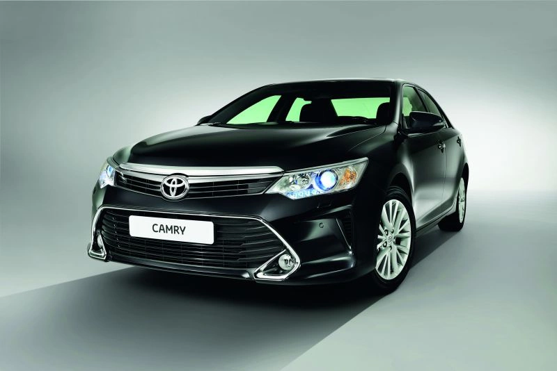 2014 Toyota Camry 2.5 (181 bg) Automatic