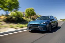 2023 Toyota Camry 2.5 (225 bg) Hybrid e-CVT 5