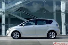 2001 Toyota Corolla Verso 1.8 VVT-i (129 bg) Automatic 6