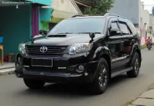 2011 Toyota Fortuner 2.5 D-4D (144 bg) 3