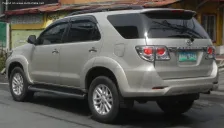 2011 Toyota Fortuner 2.5 D-4D (144 bg) 4