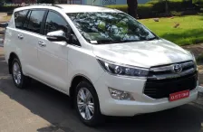 2015 Toyota Innova 2.4d (150 bg) 3