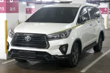 2020 Toyota Innova 2.0i (139 bg) 3