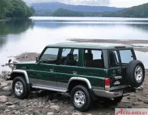 Toyota 4.2 D (HZJ77HV) (135 bg) 4WD (1988)