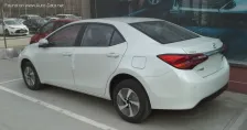Toyota 1.8 (140 bg) S-CVT (2017)