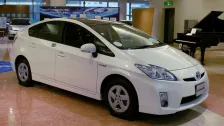 2009 Toyota Prius 1.8 VVT-i (136 bg) Hybrid e-CVT 7