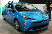 2017 Toyota Prius 1.8 (122 bg) Hybrid AWD-i e-CVT 1