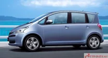 2005 Toyota Ractis 1.5i 16V (110 bg) 4