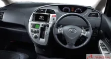 2005 Toyota Ractis 1.5i 16V (110 bg) 8