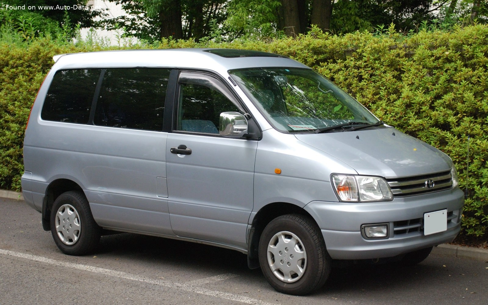 1996 Toyota Town Ace 2.0 (130 bg) Automatic
