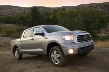 2006 Toyota Tundra 4.7 V8 32V (271 bg) 4x4 Automatic 7