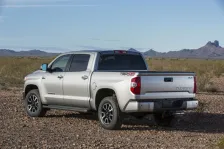 2013 Toyota Tundra 5.7 V8 32V (381 bg) Automatic 2